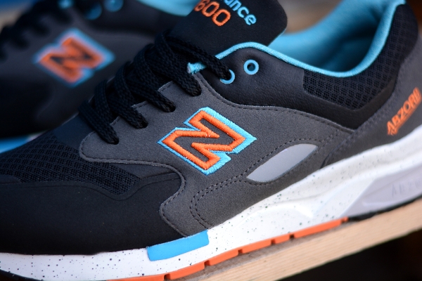 New Balance CM1600 Sonic Weld Black Orange Blue (3)