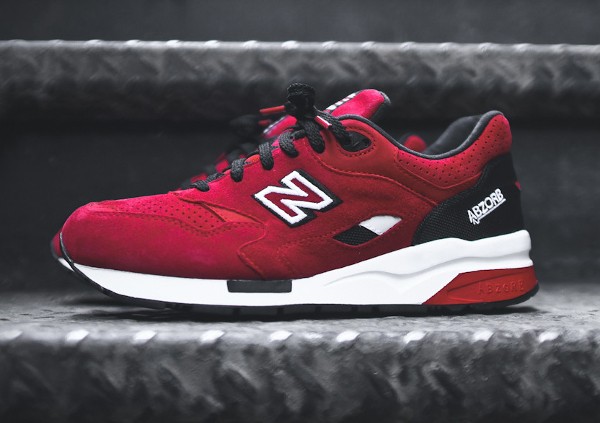 New Balance CM1600 Urban Sky (Black Red)  (4)