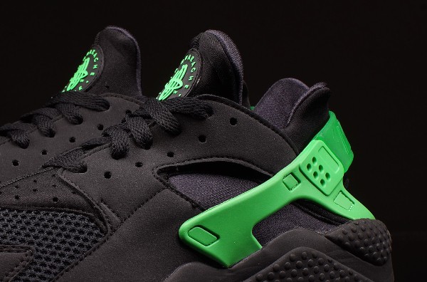 Nike Air Huarache FB Black Poison Green (noir et vert) (1)