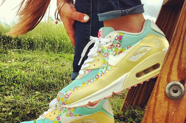 Nike Air Max 90 Freedom - Tmorrisey