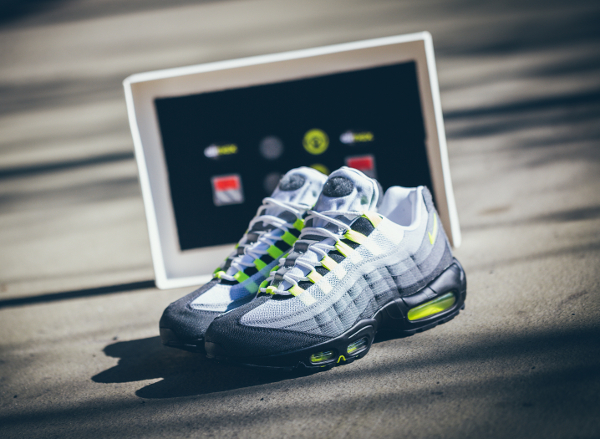 Nike Air Max 95 Neon 2015 'Patch' (2)