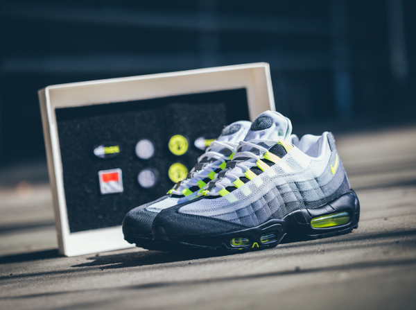 Nike Air Max 95 Neon 2015 'Patch' (3)