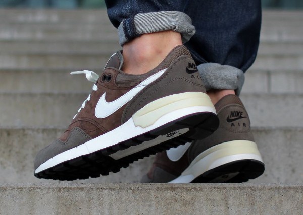 Nike Air Odyssey LTR PGS Dark Dune Baroque Brown marron 1 600x427