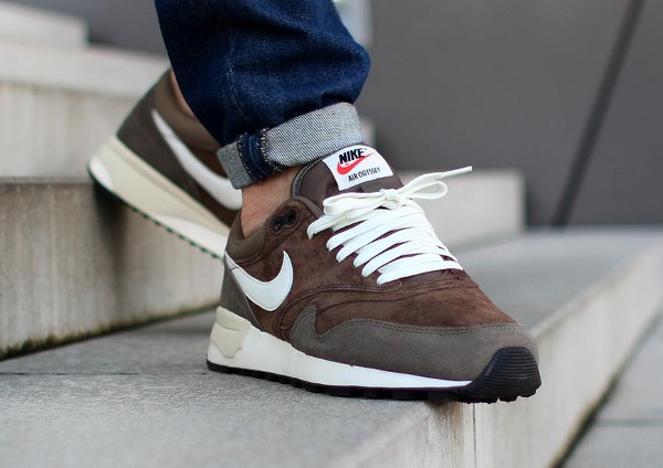 Nike Air Odyssey LTR PGS Dark Dune Baroque Brown marron 4 600x424