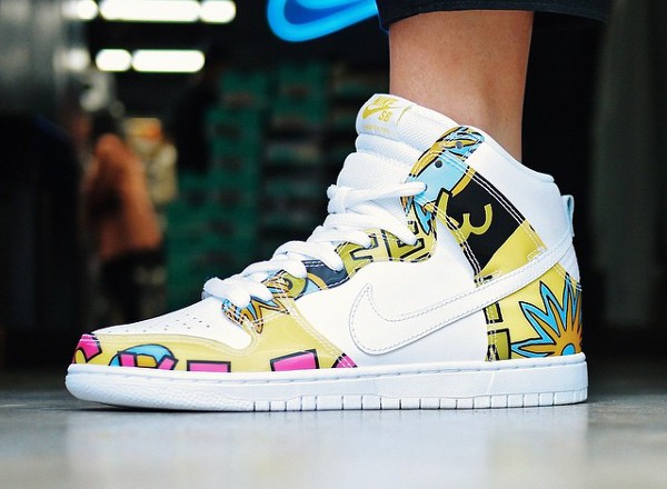 Nike Dunk High SB De La Soul (3 Feet High and Rising) (8)