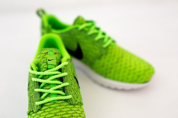 Nike Flyknit Roshe Run Volt  (4)