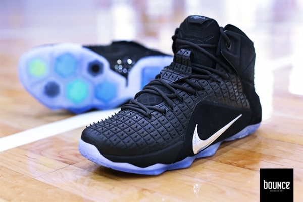 Nike Lebron 12 EXT Rubber City Pneu Goodyear (4)