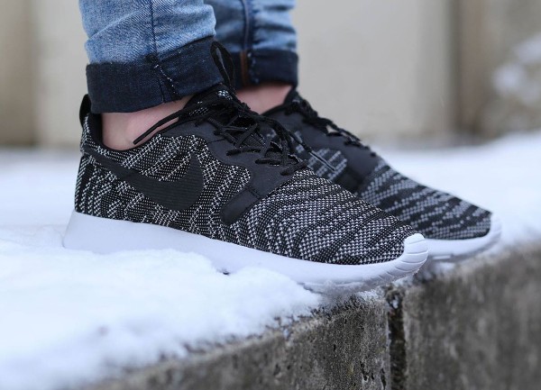 Nike Roshe Run Jacquard (Black White) (4)