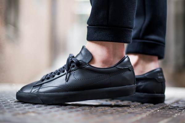 Nike Tennis Classic AC 'Triple Black'-3