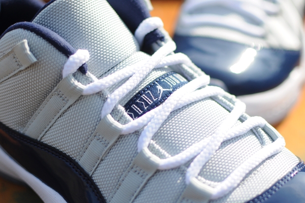 Air Jordan 11 Retro Georgetown (Grey Navy) (3)