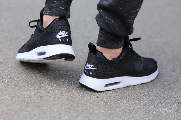 nike air max tavas se