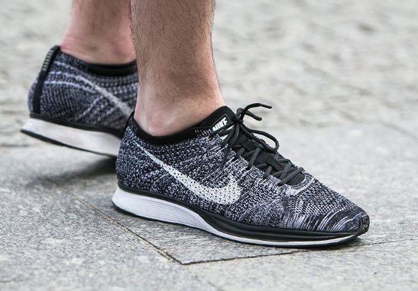 nike flyknit oreo pas cher