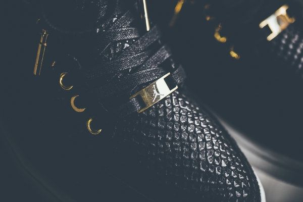 Air Jordan 1 Pinnacle 24K Gold Black Snake-4