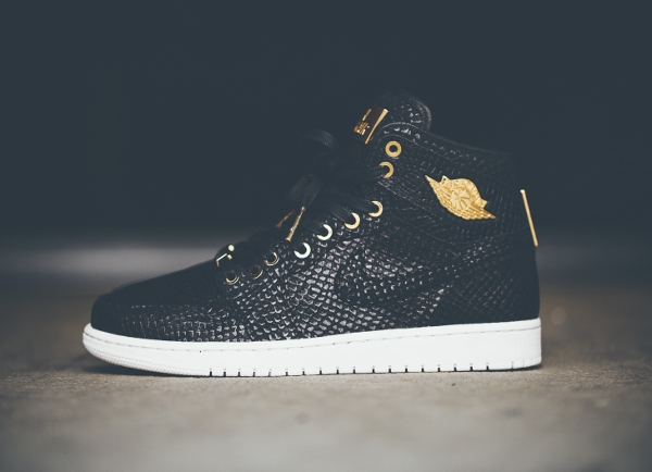 Air Jordan 1 Pinnacle 24K Gold Black Snake