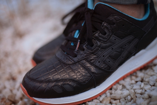 Asics Gel Lyte 3 Lux Gator Black aux pieds (4)