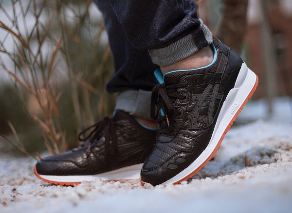 Asics Gel Lyte 3 Lux Gator Black aux pieds (5)