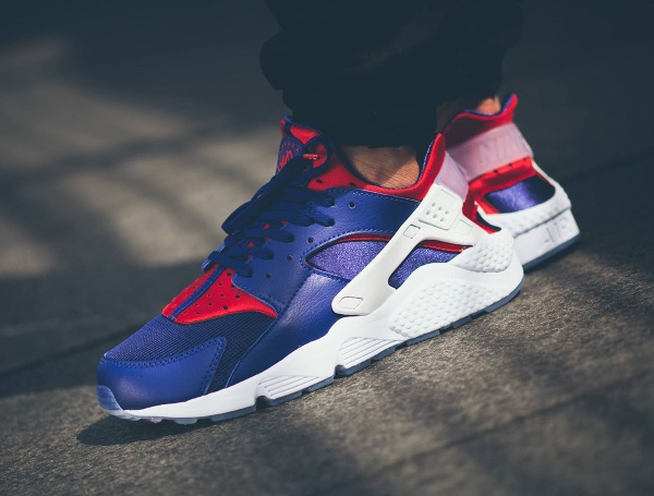 Nike Air Huarache London City Royal Blue Red