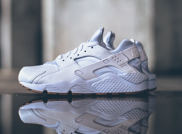 Nike huarache white ostrich clearance