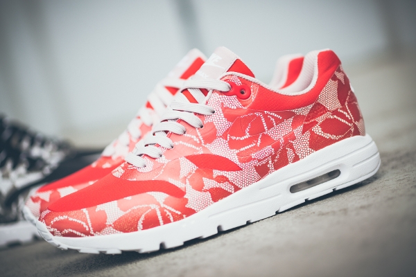 Nike Air Max 1 Ultra SP Bright Crimson Lace (1)