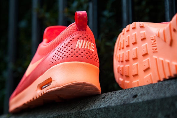 Nike Air Max Thea Hot Lava (3)