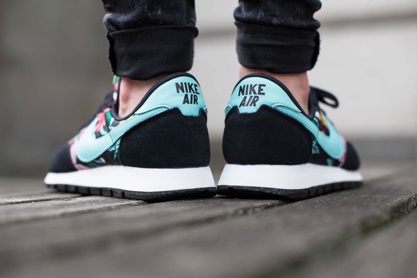 Nike Air Pegasus 83 Aloha Black Artisan Teal (2)