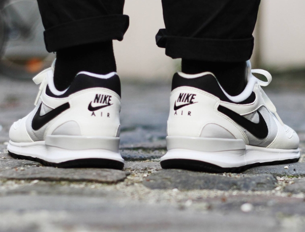 Nike Air Pegasus New Racer Summit White Black (4)