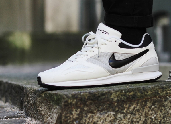 Nike Air Pegasus New Racer Summit White Black (6)