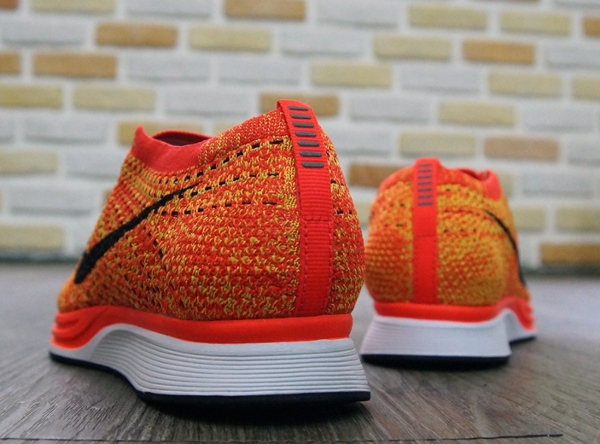 Nike Flyknit Racer Bright Crimson Volt (2)