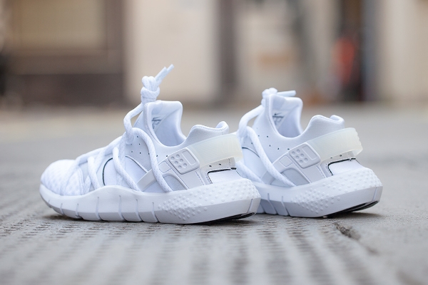 Nike Huarache Natural Motion White Sail (3)