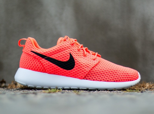 Nike Roshe One Breathe Black Hot Lava (2)