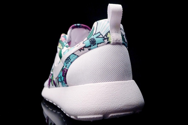 Nike Roshe One Print Bold Berry  (3)