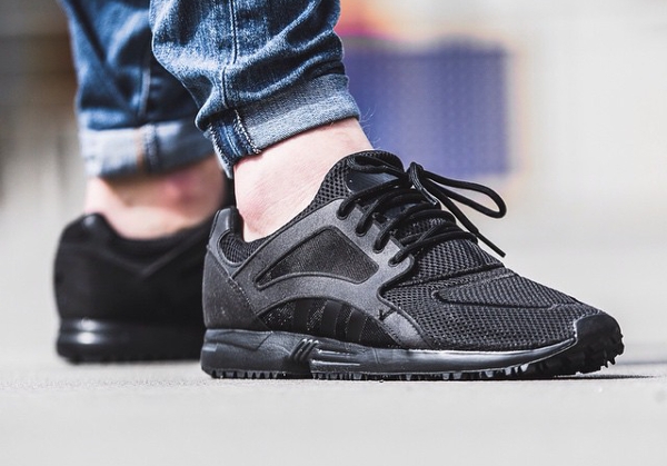 Adidas Racer Lite  Triple Black