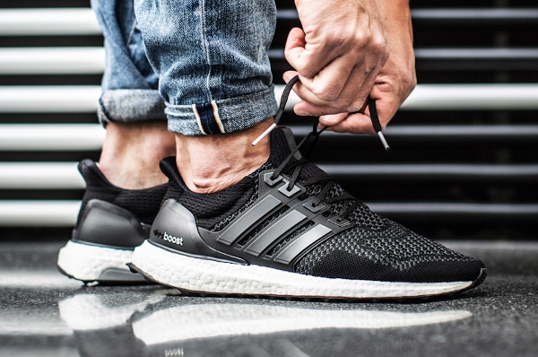 Adidas Ultra Boost Core Black (2)