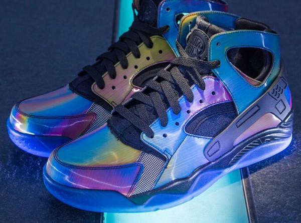 Nike Air Flight Huarache Quai 54 Rainbow