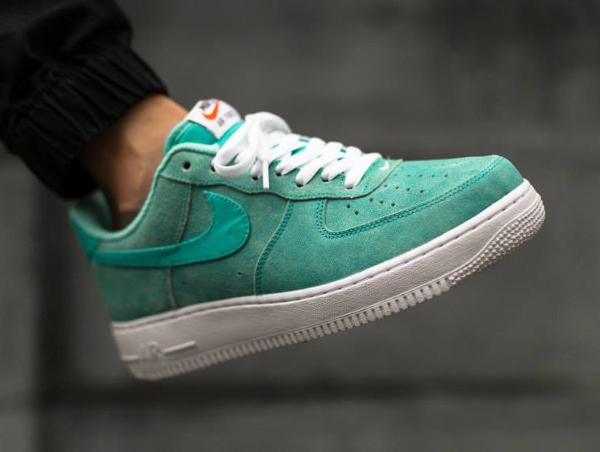 Nike Air Force 1 Low Light Retro Light Aqua Yatch Club (1)