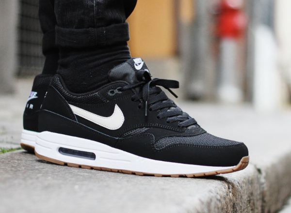 nike air max 1 essential noir