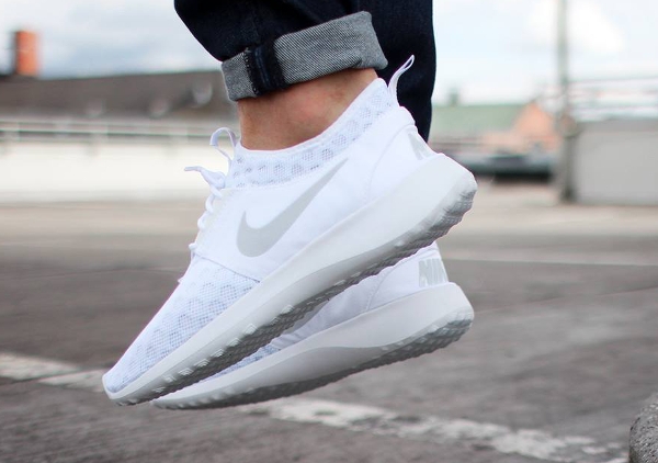 Nike Juvenate Zenji White (4)