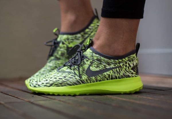 Nike Zenji Juvenate Print Zebra QS Black Volt