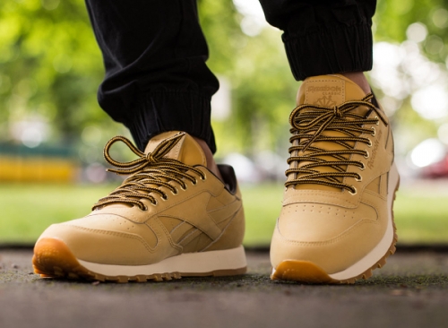 wheat reebok classic