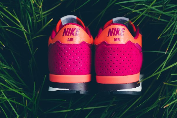 Nike Air Epic Quickstrike Burgundy Orange (4)