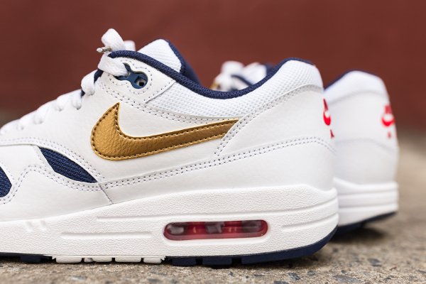 Nike Air Max 1 Essential White Metallic Gold  (5)