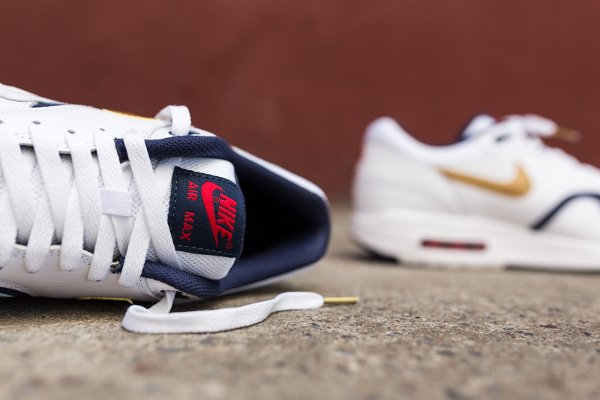 Nike Air Max 1 Essential White Metallic Gold  (6)