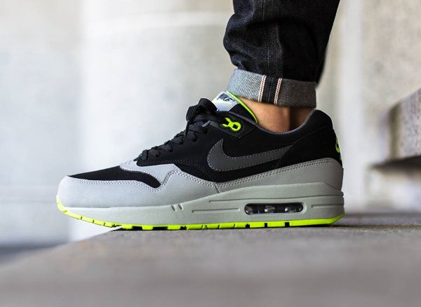 Nike Air Max 1 Leather Black Grey Volt  (1)