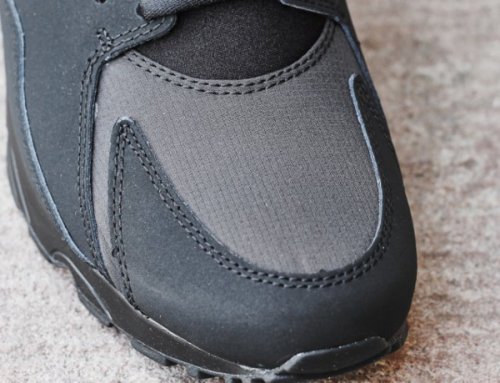 nike air 93 triple black