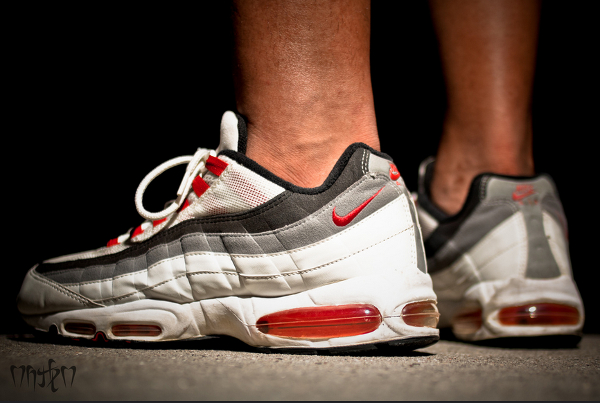 nike air max 95 comet red