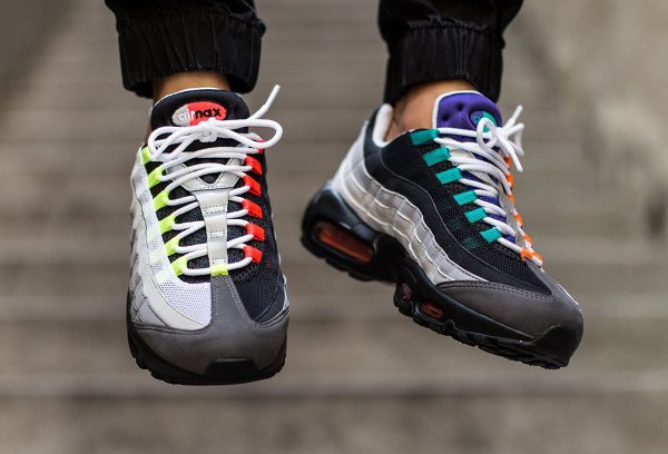 Nike Air Max 95 OG Black Volt-Safety Orange QS (16)