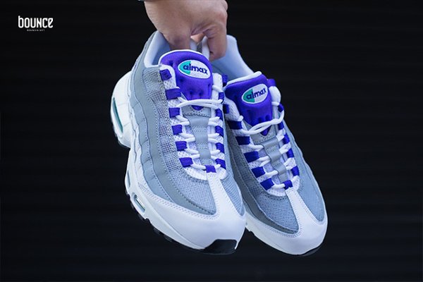 Nike Air Max 95 OG Grape 2015 (1)