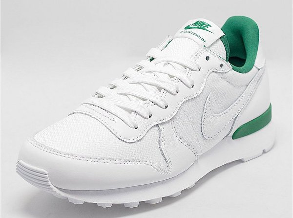 Nike Internationalist QS Nike Shox Nova TL White Barely Grape (2)