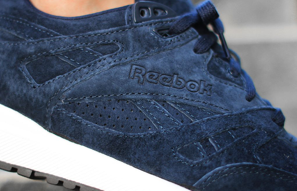 reebok ventilator perf gris