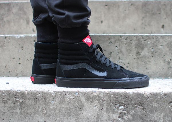 Vans Sk8 Hi noire (2)